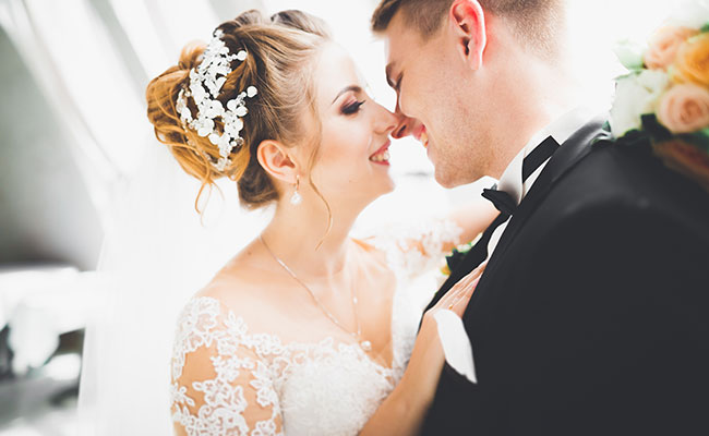 Trauringe, Brautschmuck und Hochzeitskleid? Die Checkliste für Ihre Hochzeits-Planung!